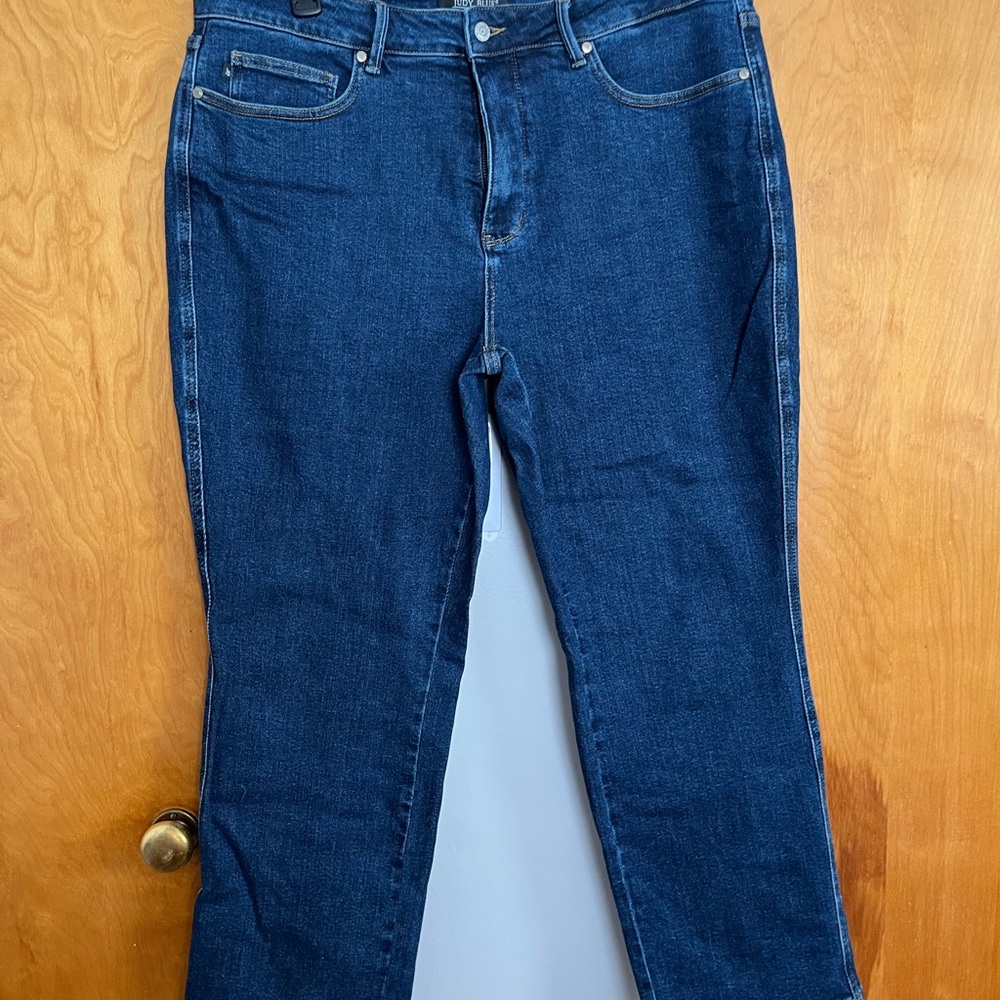20W Judy Blue straight leg